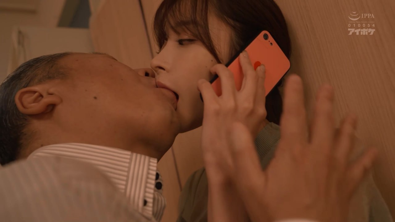SYKH-066 奥さんの淫らなお口センズリ鑑賞をお願いしたら瞳を潤ませてチ○ポをしゃぶりだすフェラチオ婦人たちVOL.3